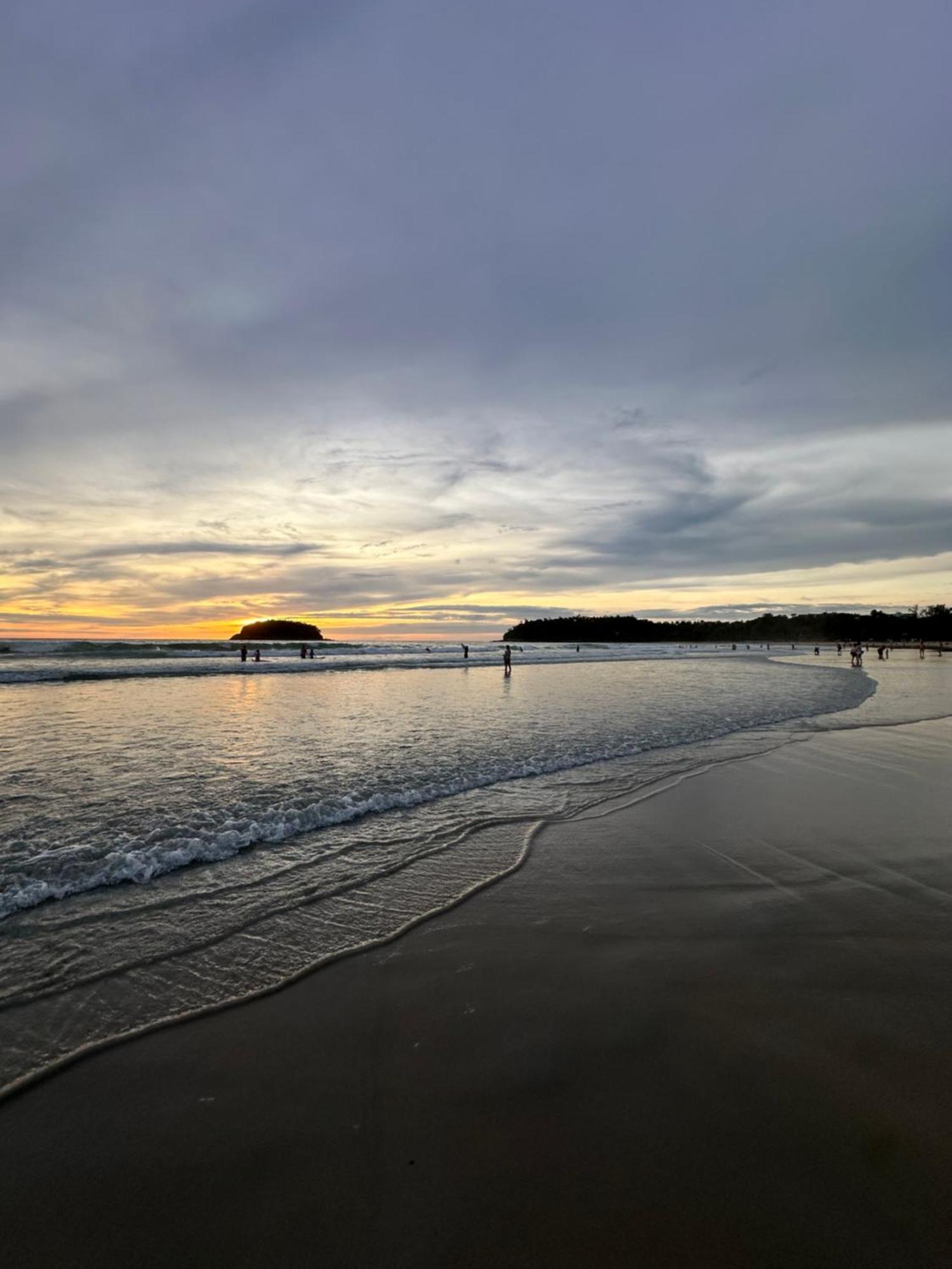 Bt Hotel Kata Beach Kültér fotó